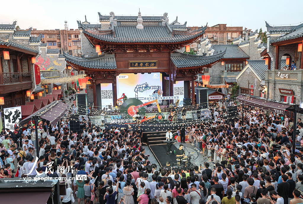 湖北襄陽：古城“夜經濟”紅火【3】