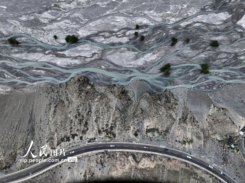 新疆：獨庫公路景色壯美【5】