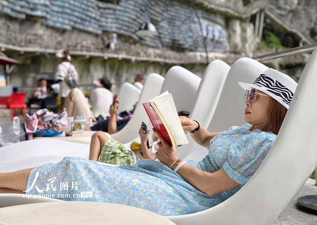 廣西河池:懸崖書店【3】