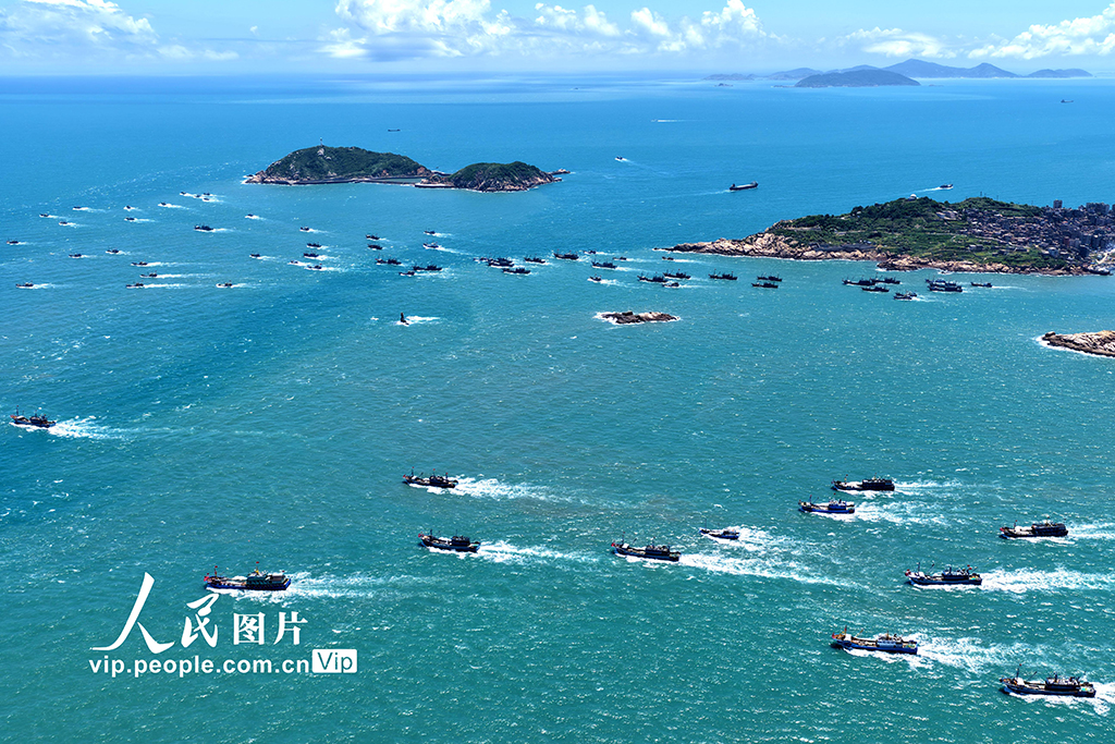 福建連江：千帆競發 出海開捕【4】