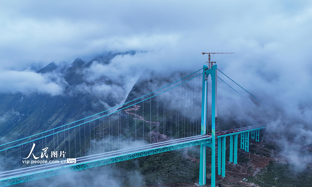 貴州：花江峽谷大橋進行荷載試驗【5】