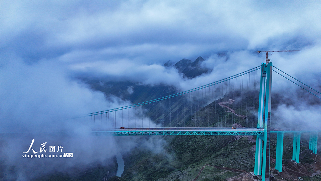 貴州：花江峽谷大橋進行荷載試驗【6】
