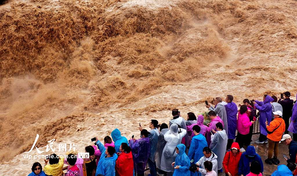黄河壶口瀑布气势磅礴【5】