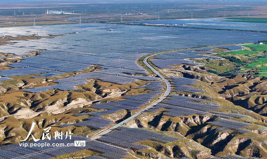 宁夏银川：大力发展清洁能源产业【4】