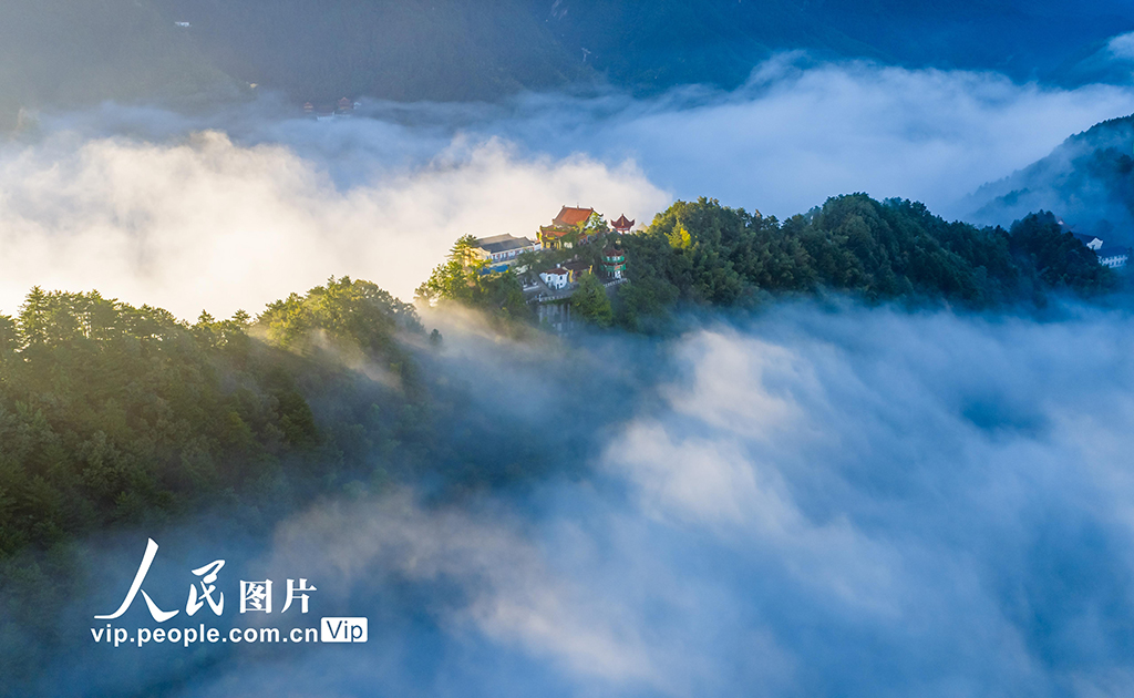 九华山现云海美景【2】