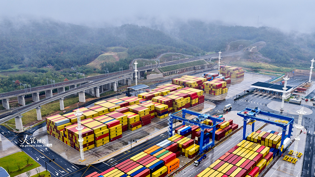 浙江义乌:苏溪国际枢纽港开港百余日累计到发集装箱达4.5万标箱【3】