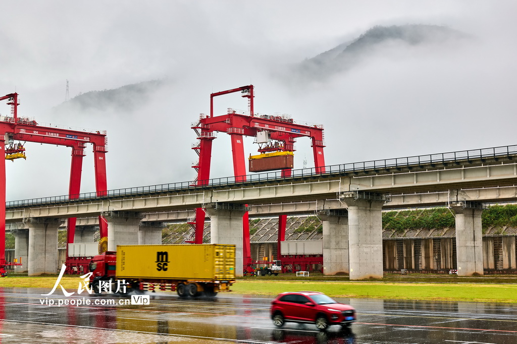 浙江义乌：苏溪国际枢纽港开港百余日累计到发集装箱达4.5万标箱【5】