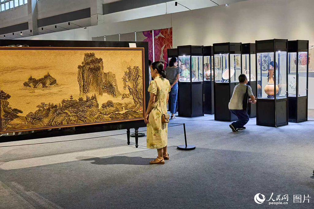 浙江金华：民间工艺精品展精品荟萃【4】