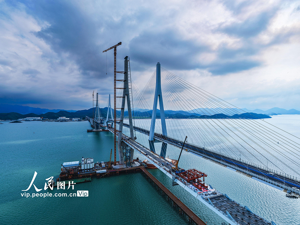 浙江宁波:象山港跨海大桥北侧边跨合龙【9】