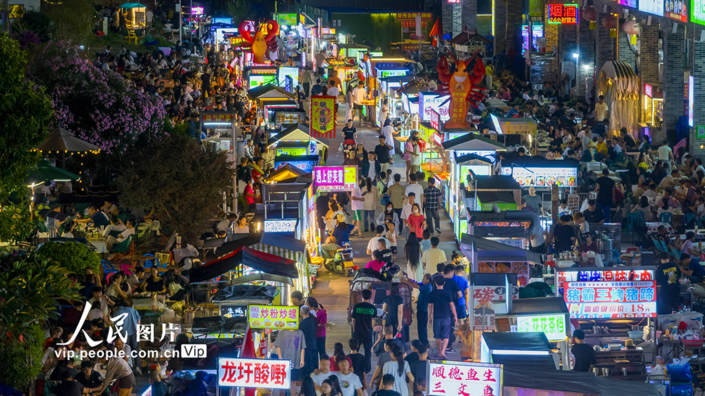 廣西梧州:夜市人氣旺【4】