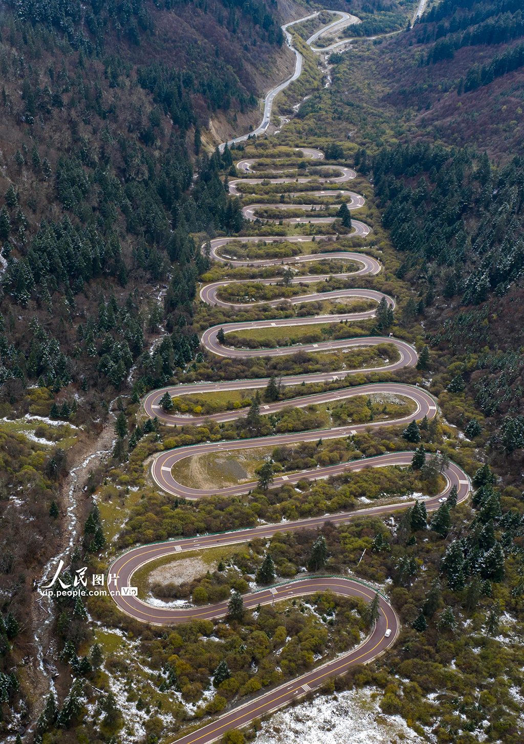 四川九寨溝：神仙池28道拐風景壯美【3】