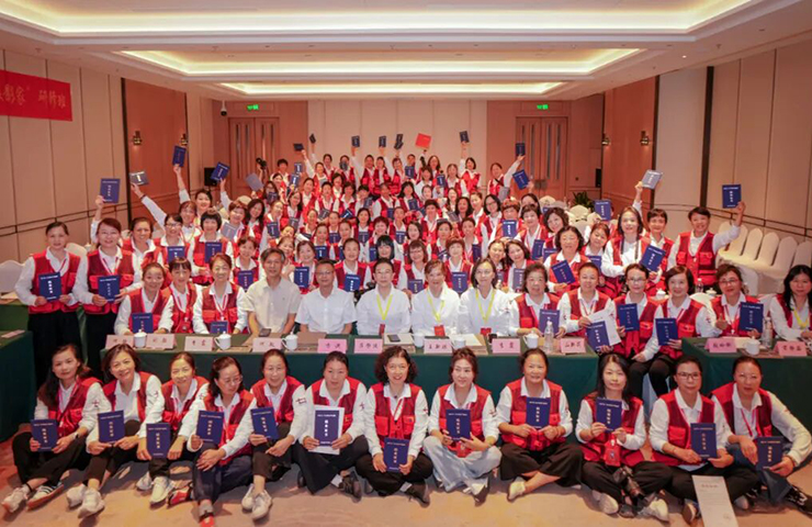 中國女攝影家協會“致敬老一輩女攝影家”研修班結業式及部分學員作品展示