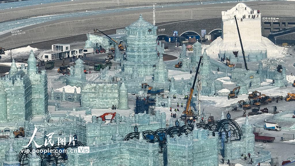 黑龍江：哈爾濱冰雪大世界建設進入沖刺階段【7】