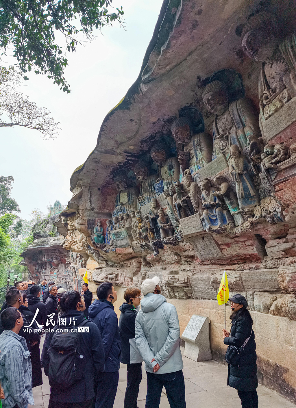 重庆：大足石刻游人如织【5】