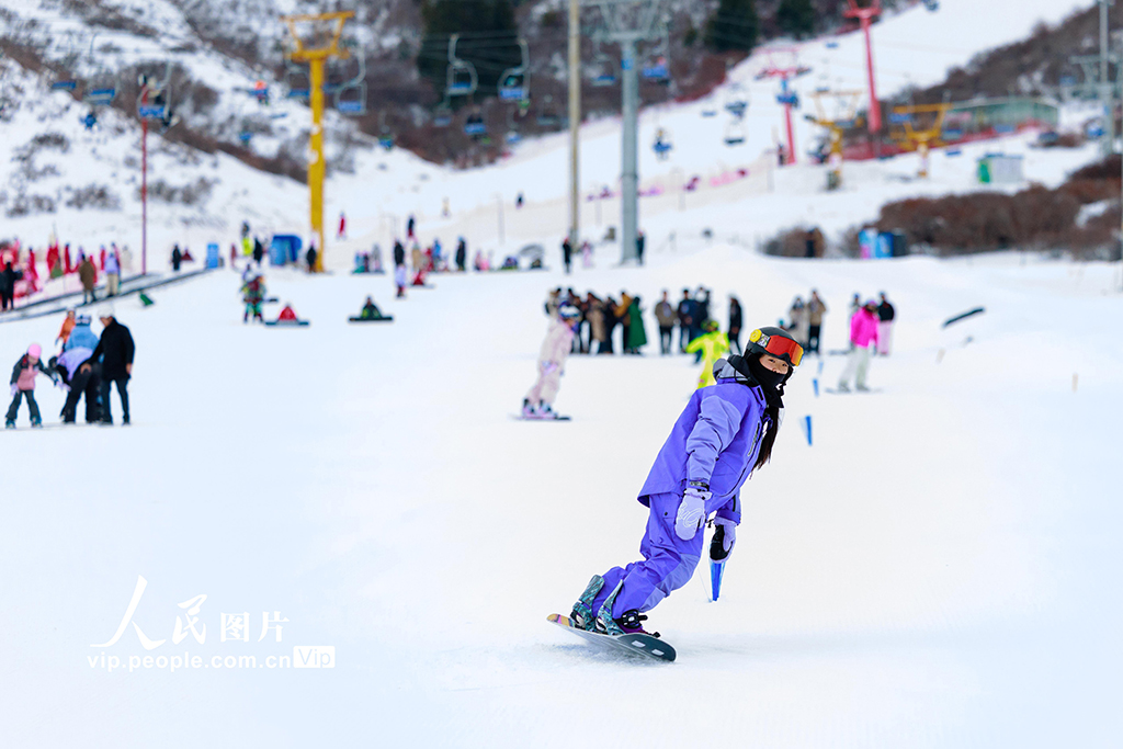 新疆烏魯木齊：冰雪活動精彩紛呈【6】