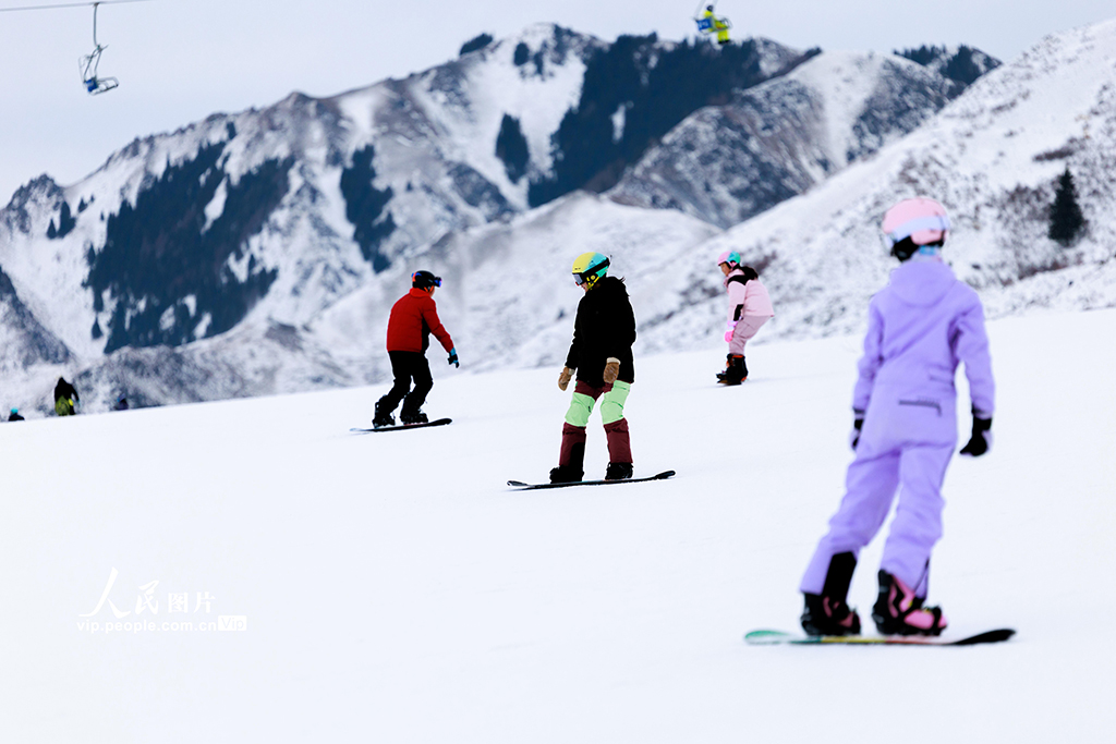 新疆烏魯木齊：冰雪活動精彩紛呈【7】
