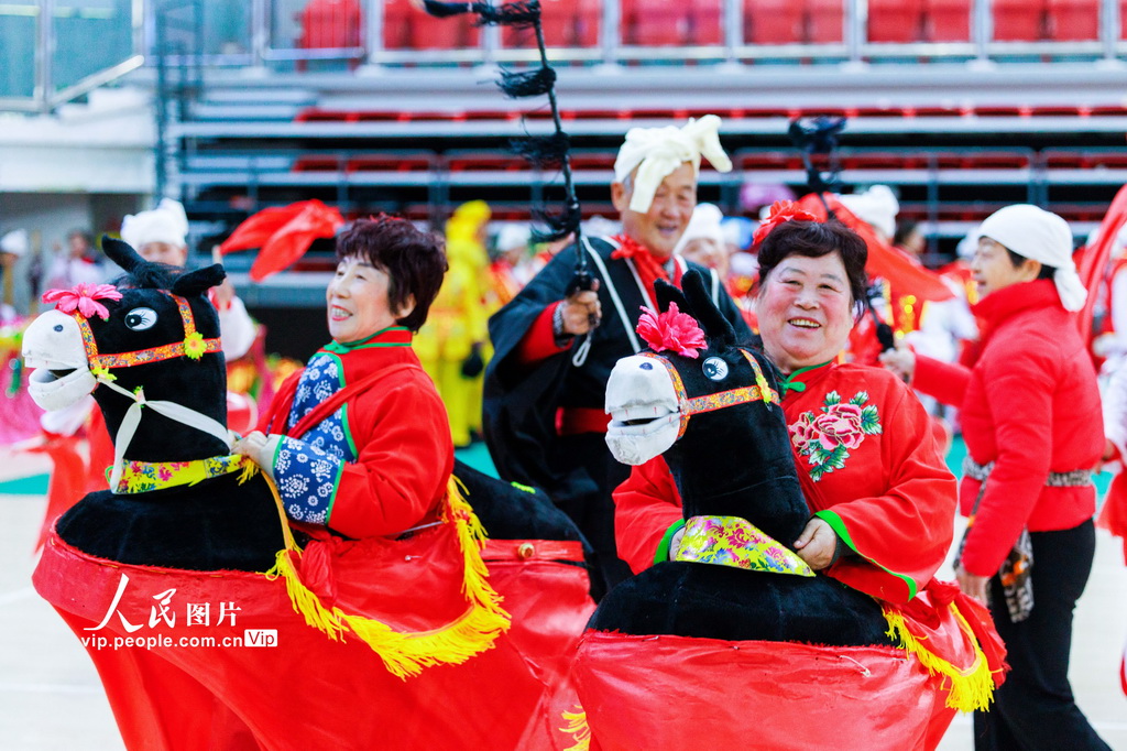 新疆烏魯木齊：社火排練迎新年【4】