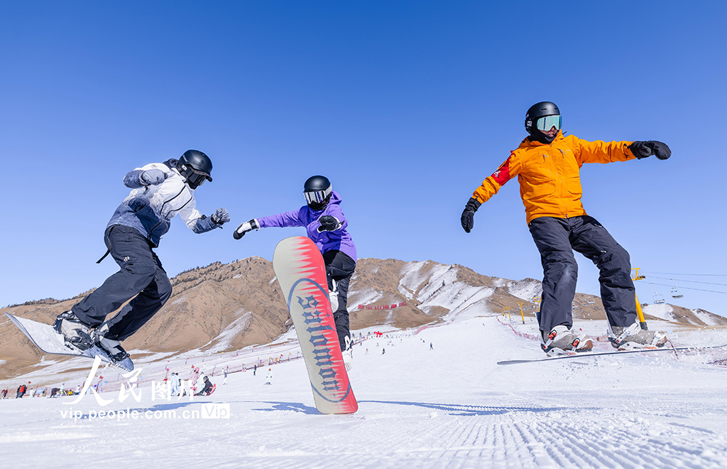 甘肃肃南：冰雪“冷资源”撬动文旅“热经济”【6】
