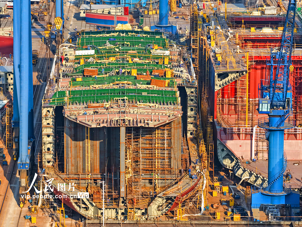 江蘇南京:船企趕訂單 沖刺“全年紅”【7】