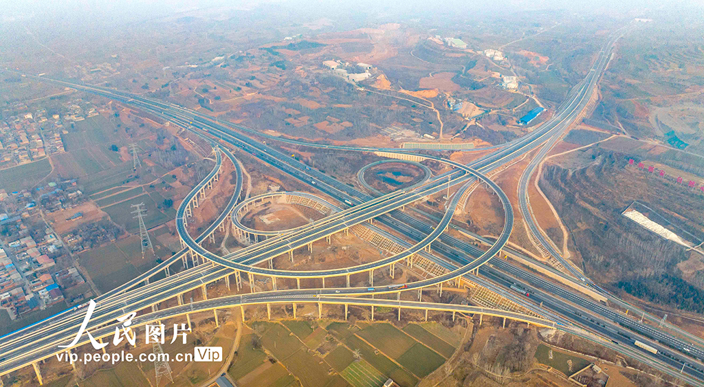河南洛阳：济新高速公路正式通车【5】