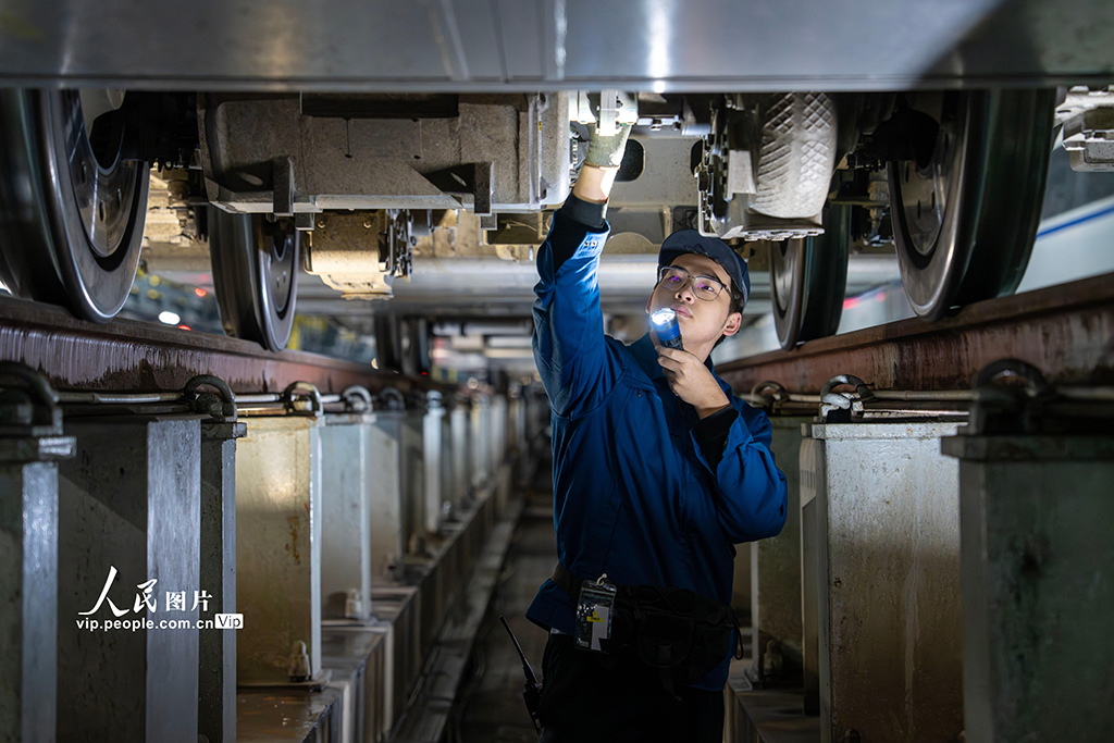 鐵路部門全力護航元旦假期旅客出行【4】