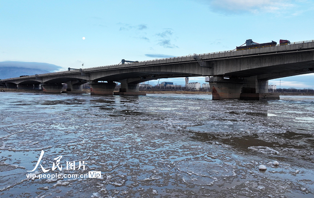 寧夏：黃河石嘴山段出現流凌【2】