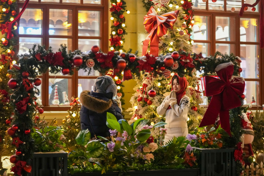 1月13日,游客在中華巴洛克歷史文化街區拍照。新華社記者 王建威 攝