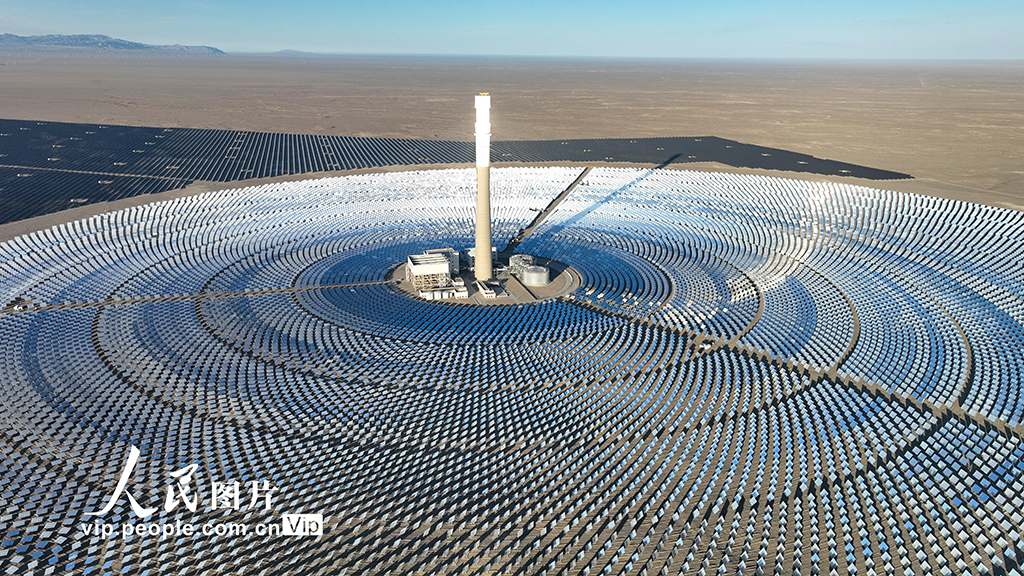 甘肃金塔：光热发电让“沙戈荒”变身绿电宝库【5】