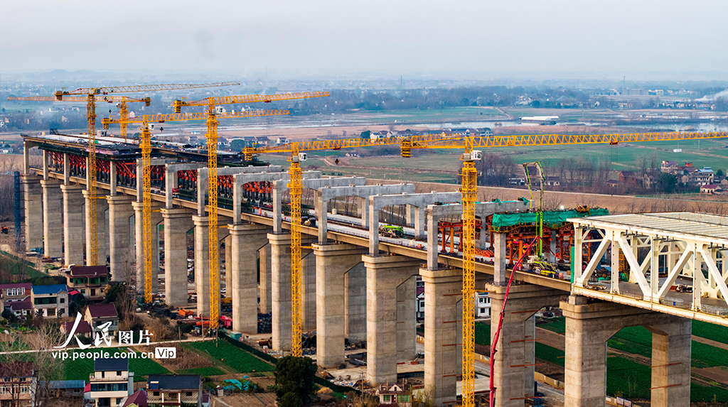安徽樅陽:池州長江公鐵大橋施工正酣【5】