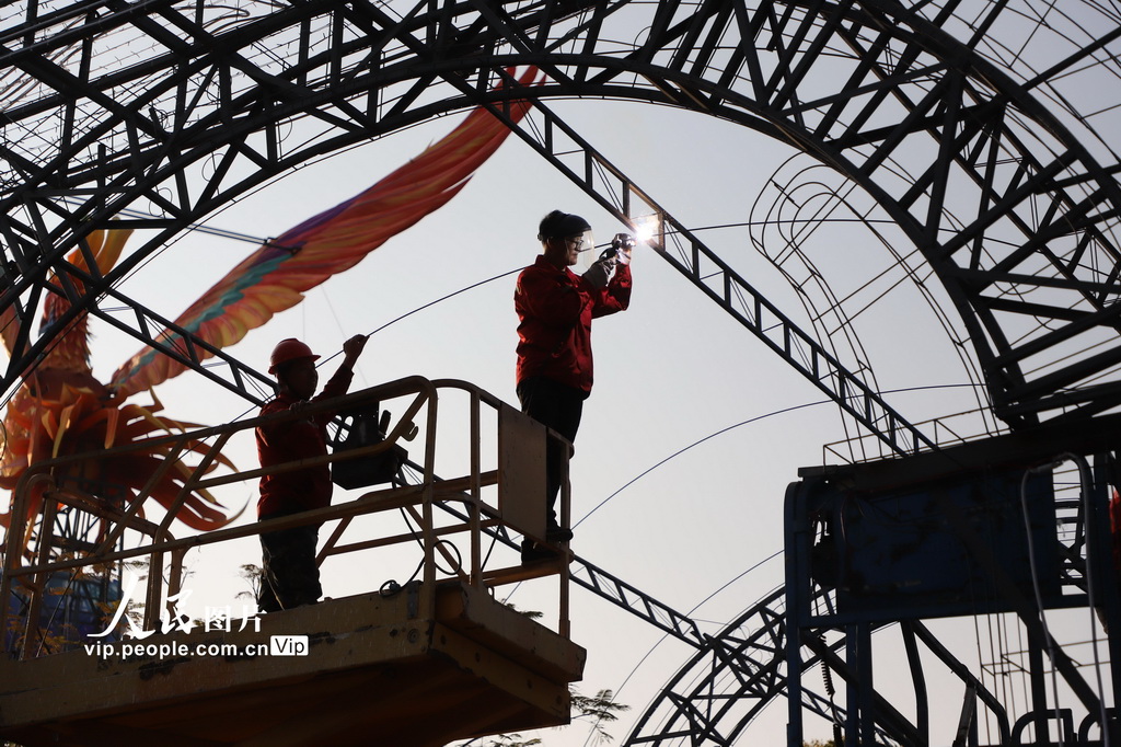 福建廈門:布置彩燈迎新春【5】