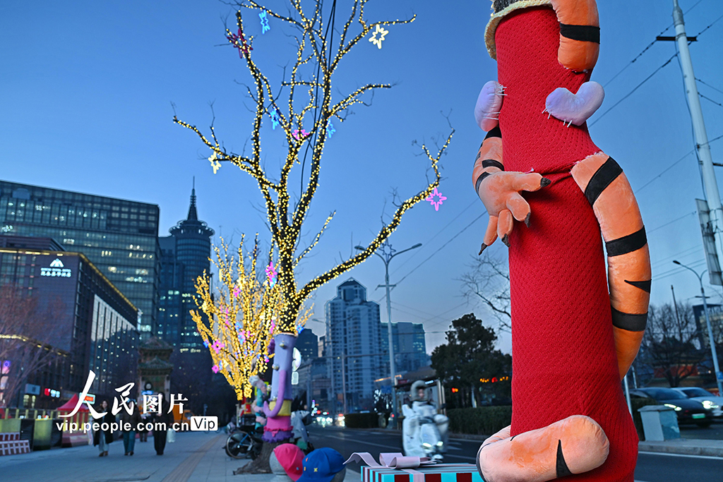 北京：給大樹穿上“暖心毛衣”【2】