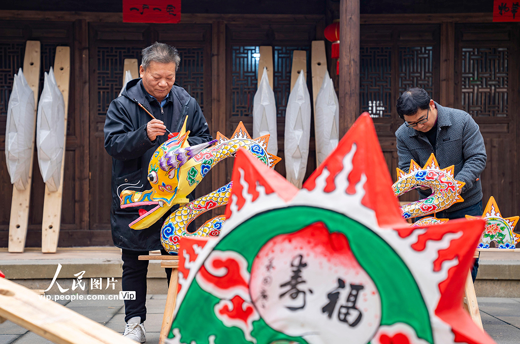 浙江浦江：趕制非遺板凳龍迎新春【4】