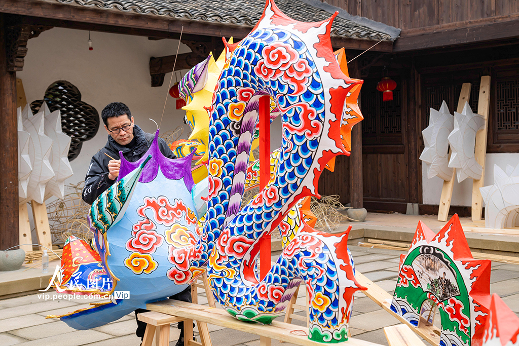 浙江浦江：趕制非遺板凳龍迎新春【5】