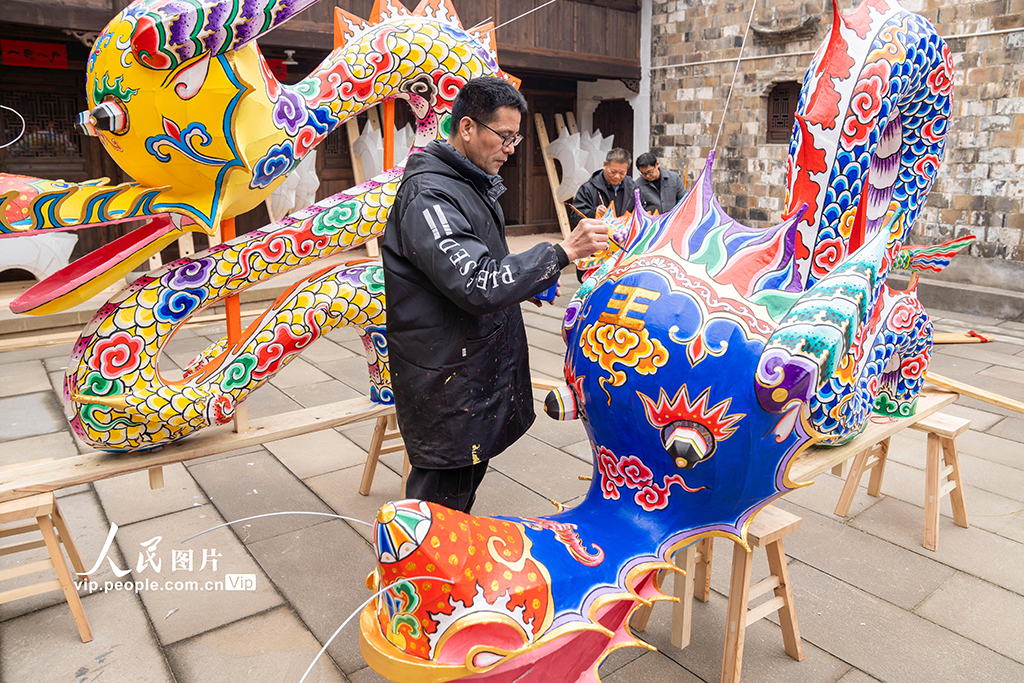 浙江浦江：趕制非遺板凳龍迎新春【3】