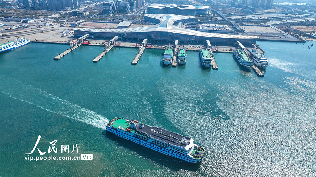 海南自贸港封关后迎来首个春运【2】