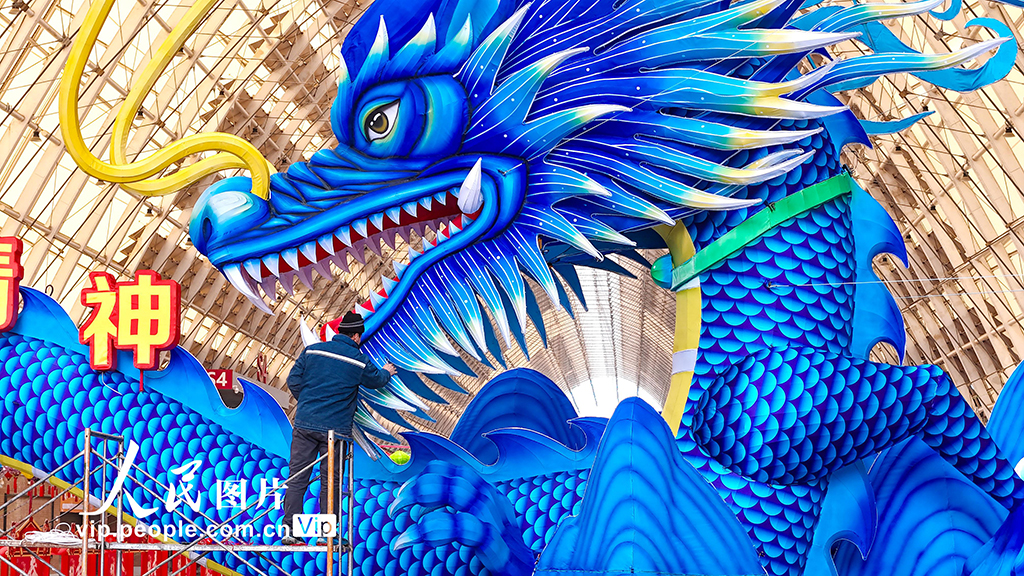 山东青岛:制花灯 迎新春【4】