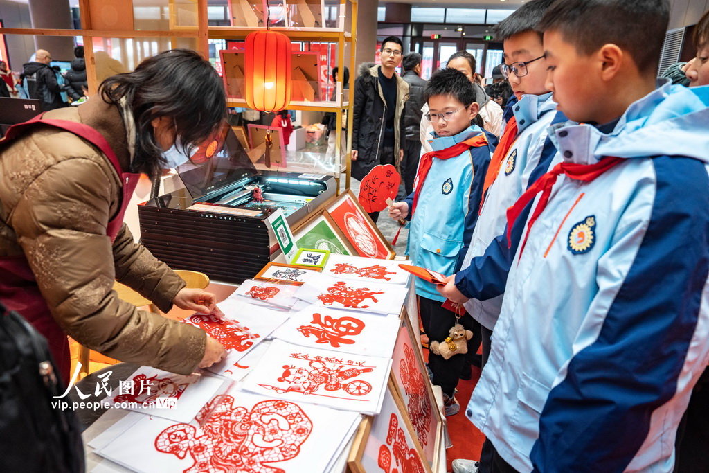 浙江金華:非遺過大年 科技迎新春【3】