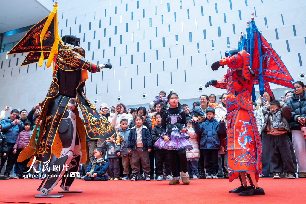 浙江金華:非遺過大年 科技迎新春【2】