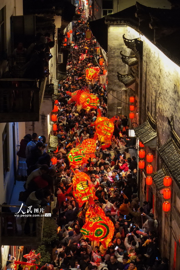 安徽歙县：古村年味浓【8】