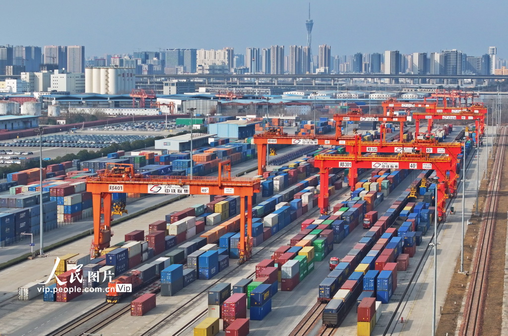 河南郑州:中欧班列运输忙【3】