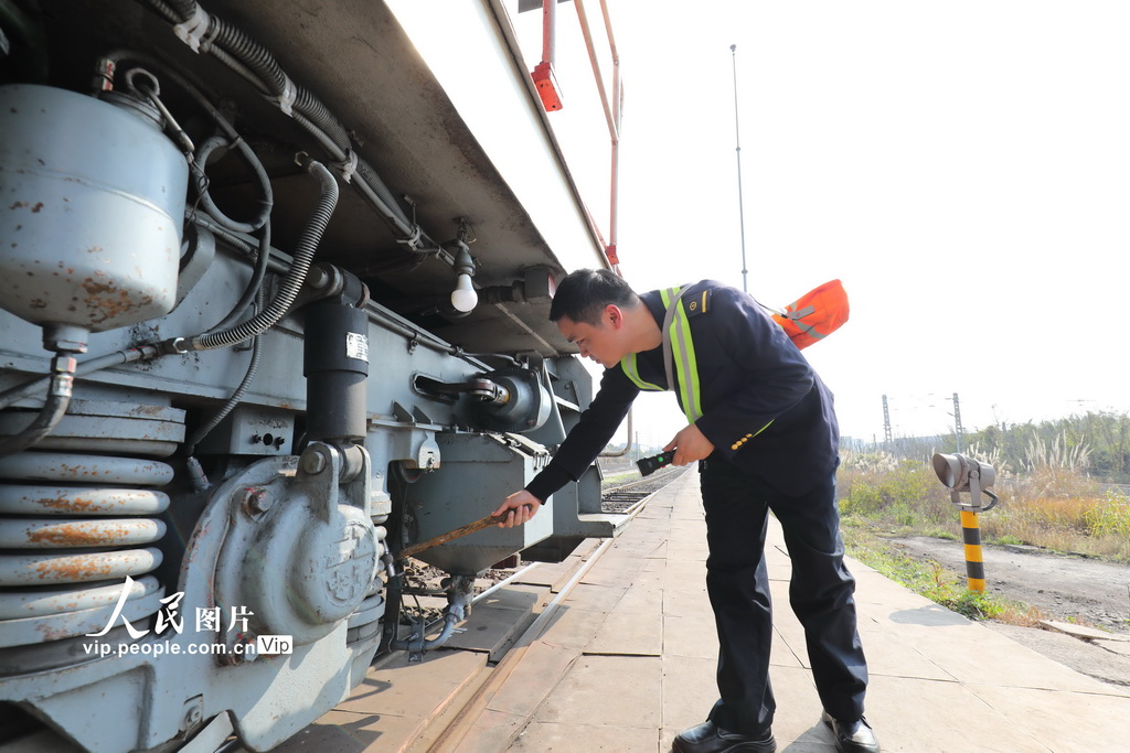 重慶:堅守崗位筑牢運輸保障線【4】
