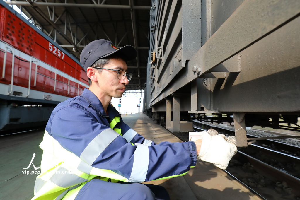重慶：堅守崗位筑牢運輸保障線【6】