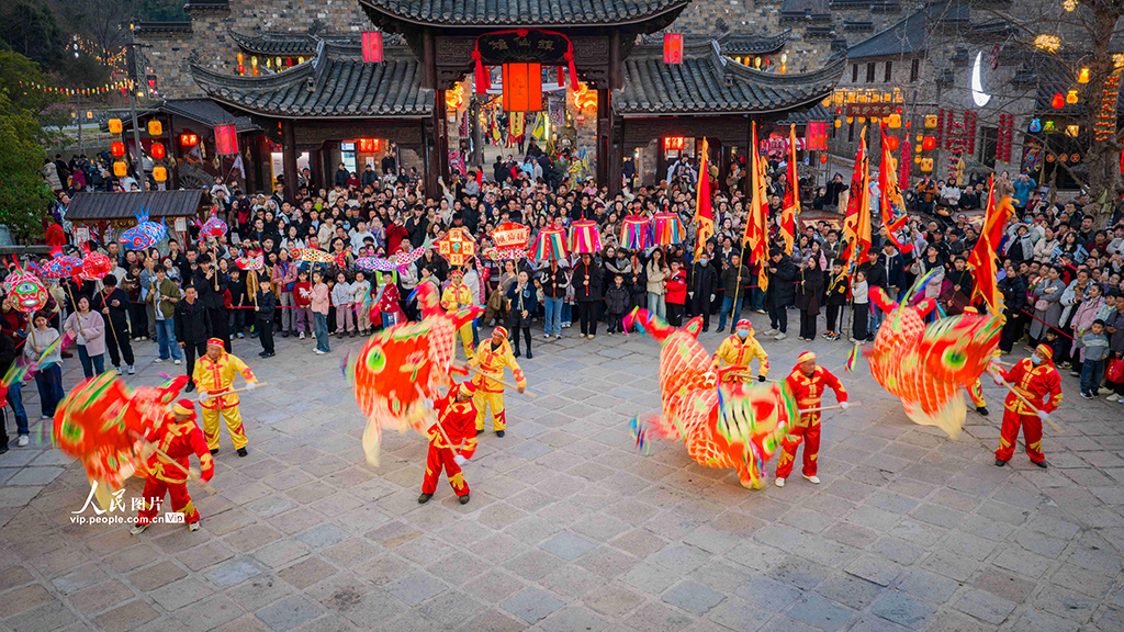 安徽池州：非遺民俗鬧新春【3】