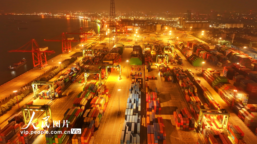 江苏张家港：港口作业忙【3】