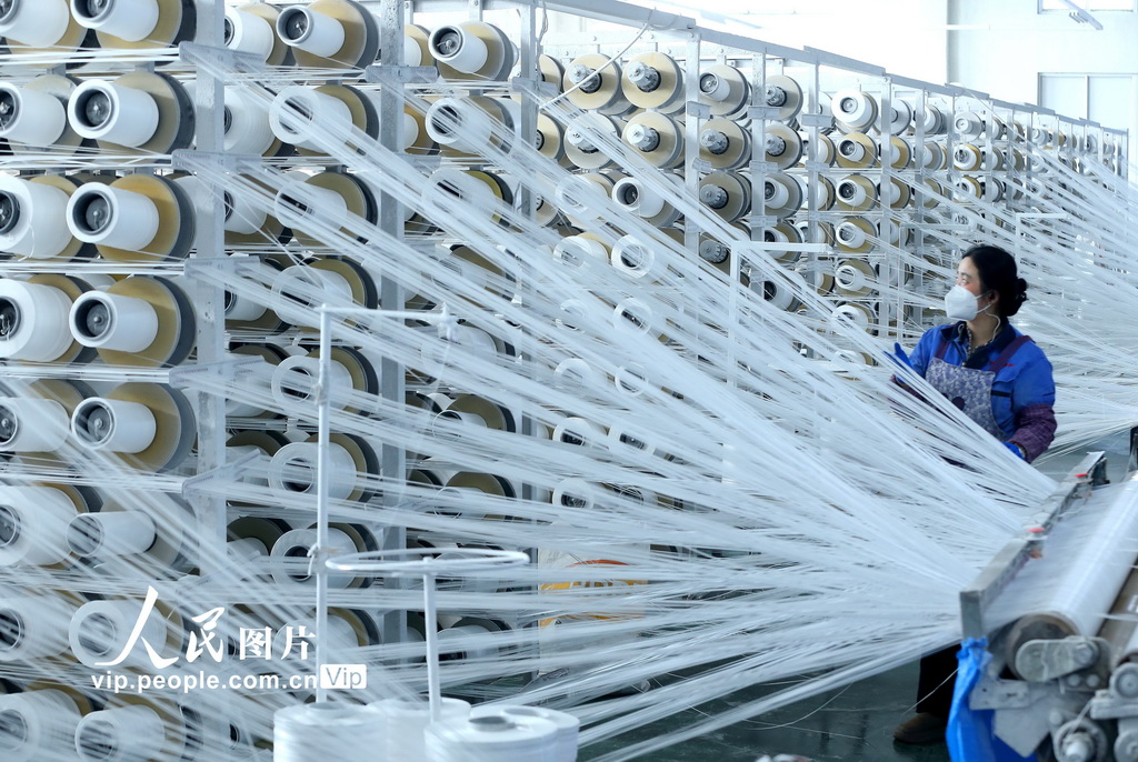 山东青岛:外贸企业干劲足 冲刺开门红【3】