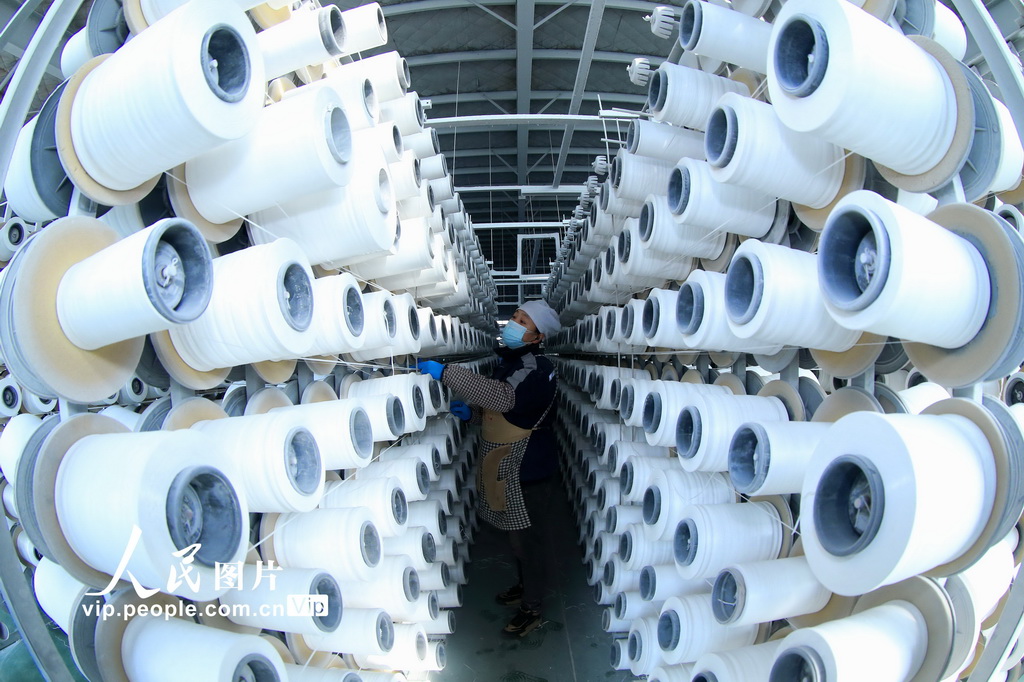 山东青岛：外贸企业干劲足 冲刺开门红【5】