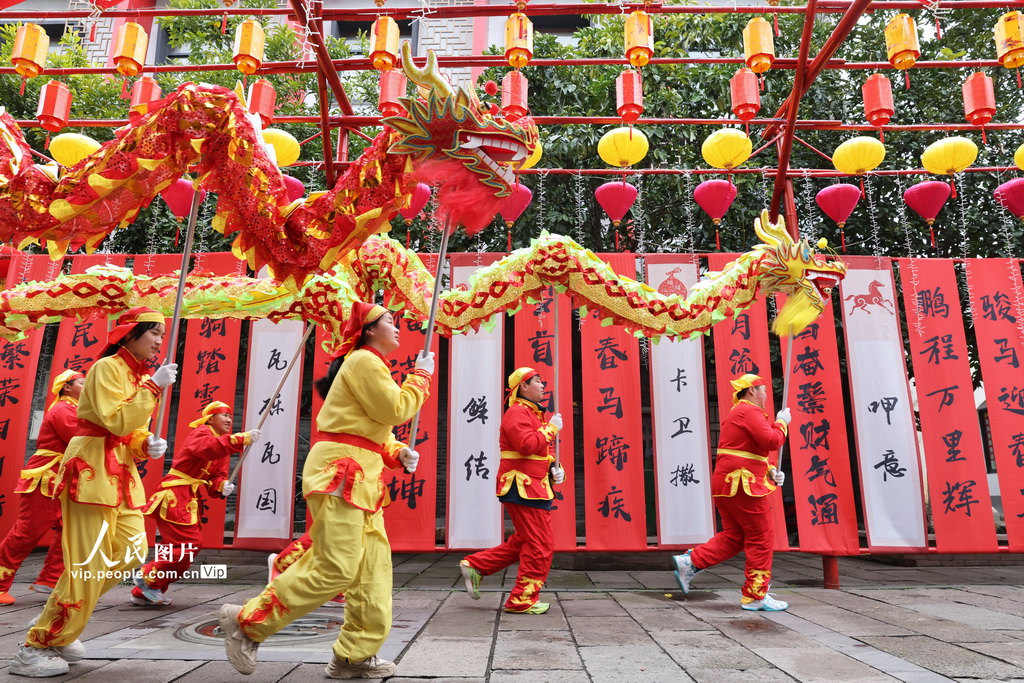 浙江德清:舞龙排演 迎元宵【2】