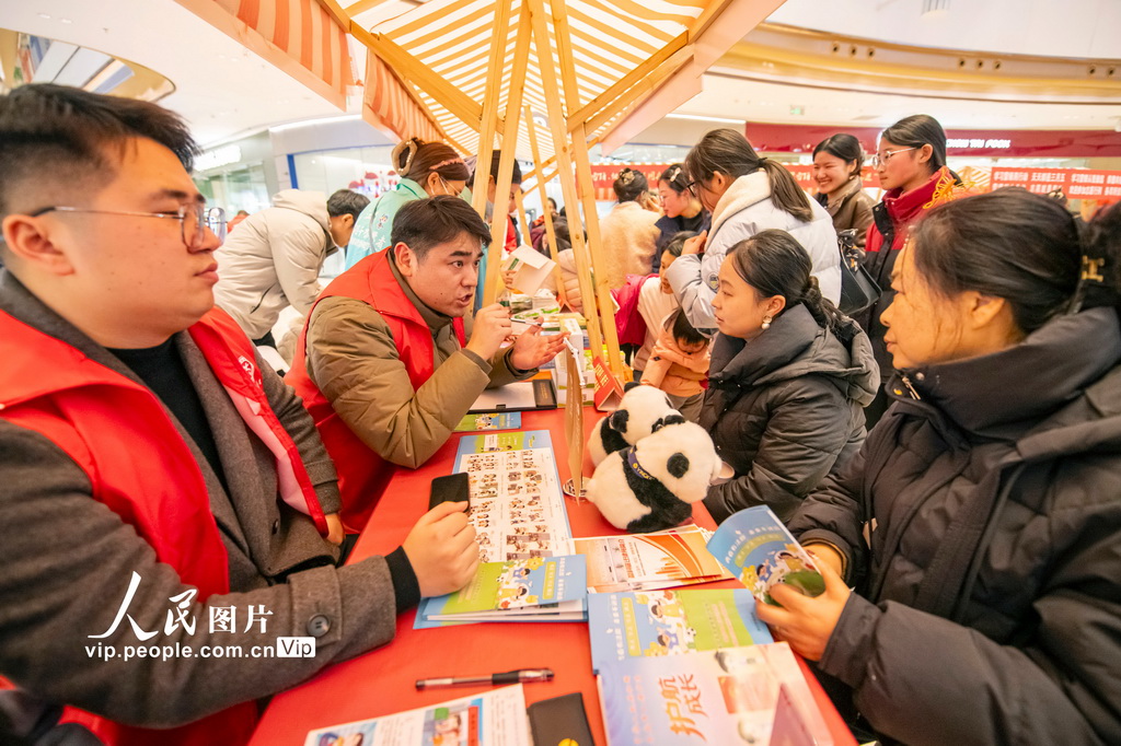 江苏宿迁:学雷锋志愿服务市集暖人心【8】