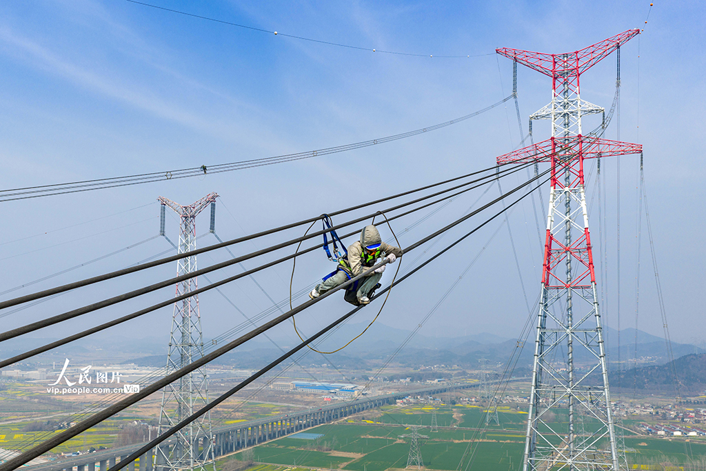 安徽枞阳：±800千伏金塘线安徽段长江大跨越线路检修【3】