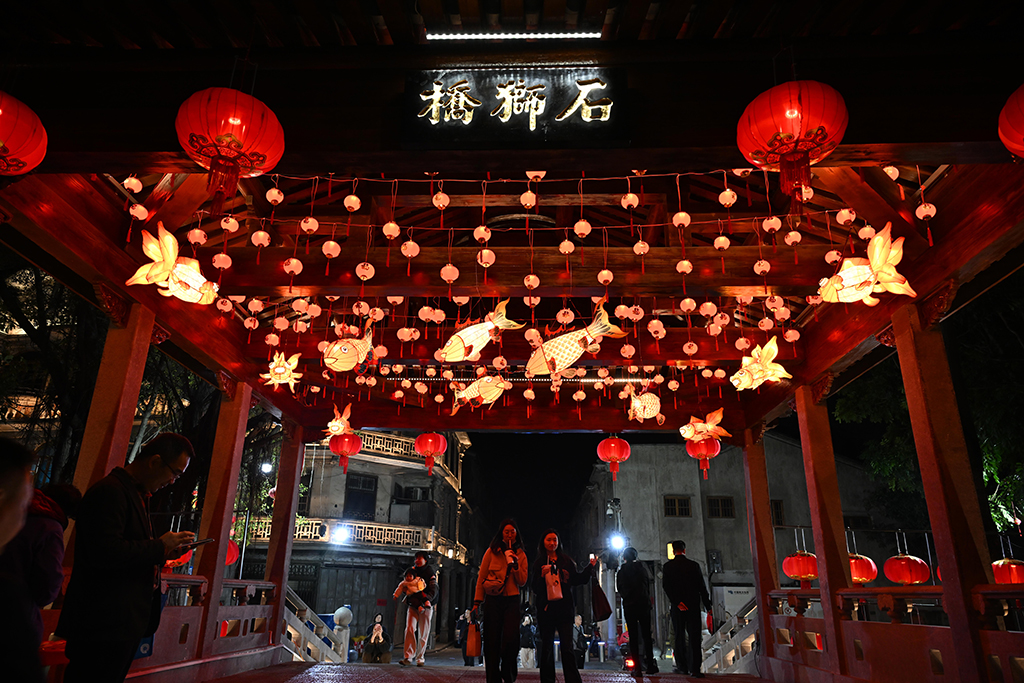 這是3月10日拍攝的揭陽古城石獅橋。